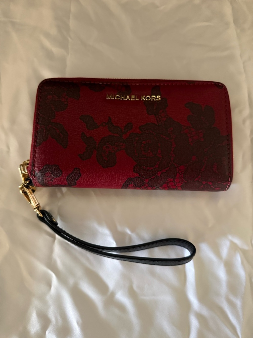 Michael Kors Red Floral Lace Print Alex Continental Wallet